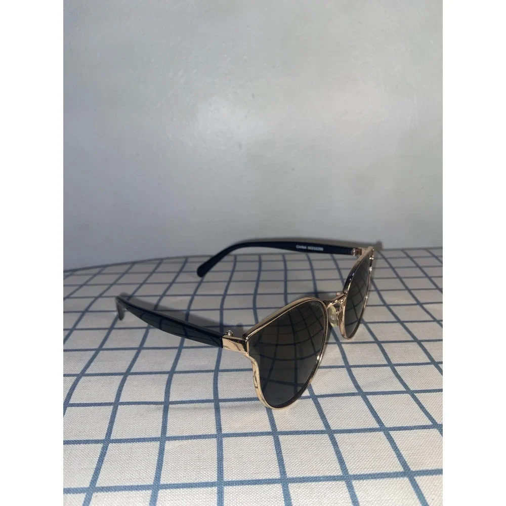 Classic Gold Black Geometric Cat Eye Sunglasses Gold Tone Metal Frame Dark Lens